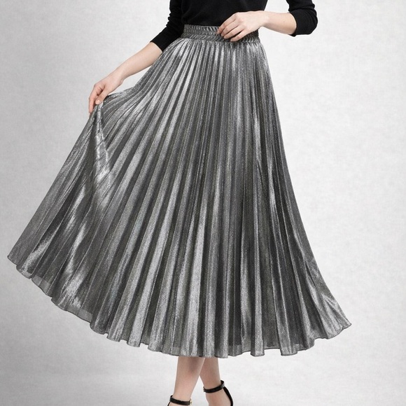 The SAVONNA Metallic Full Skirt - Picture 13 of 15